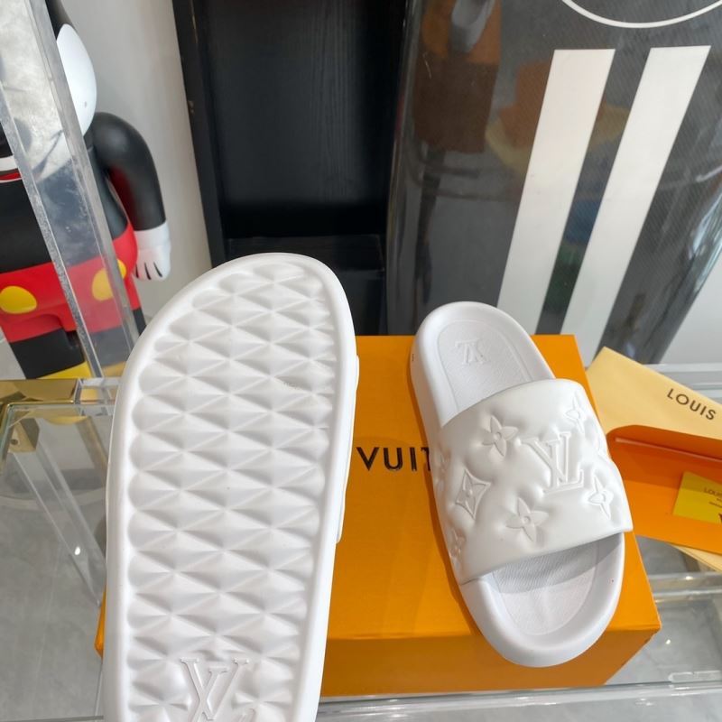 Louis Vuitton Slippers